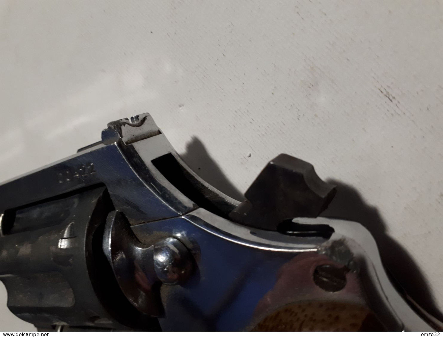 revolver  d' alarme  allemand MAUSER Mle L 100 Cal 8 mm. INOX