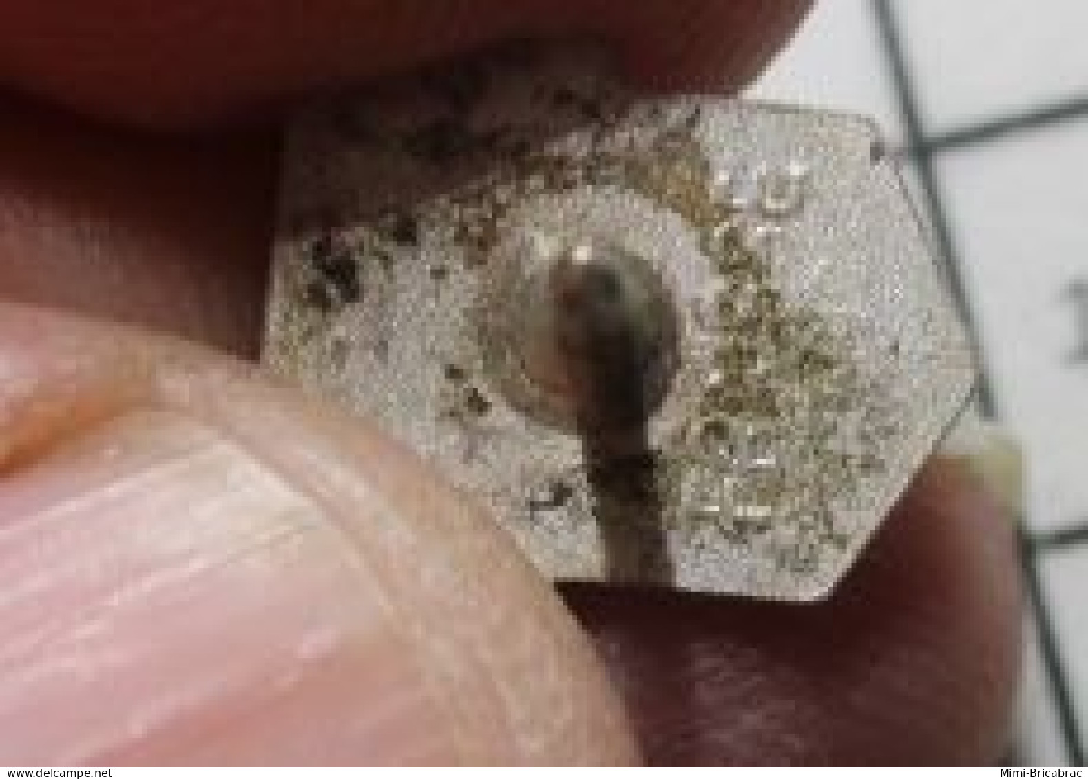 1118B Pin's Pins / Beau Et Rare ! / ASSOCIATIONS / LNE LIGUE NATIONALE DE L'ENSEIGNEMENT BLASON ECUSSON ARMOIRIES - Associations