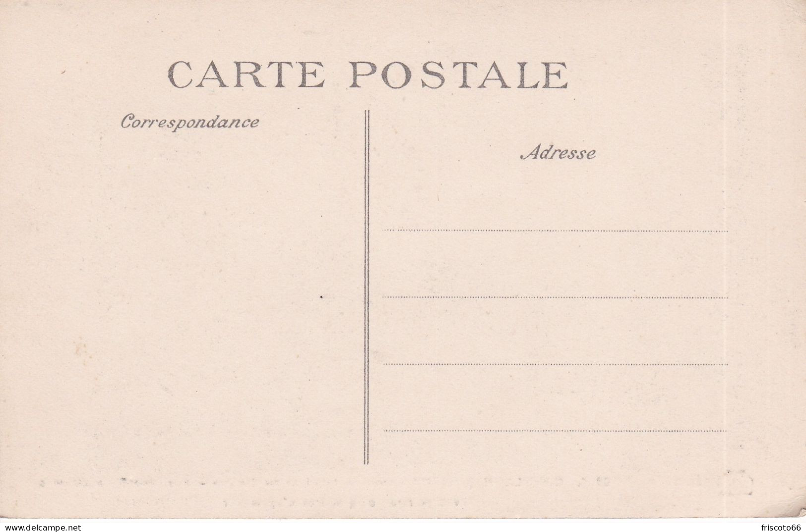 Chatillon Coligny Intérieur Du Donjon - Chatillon Coligny