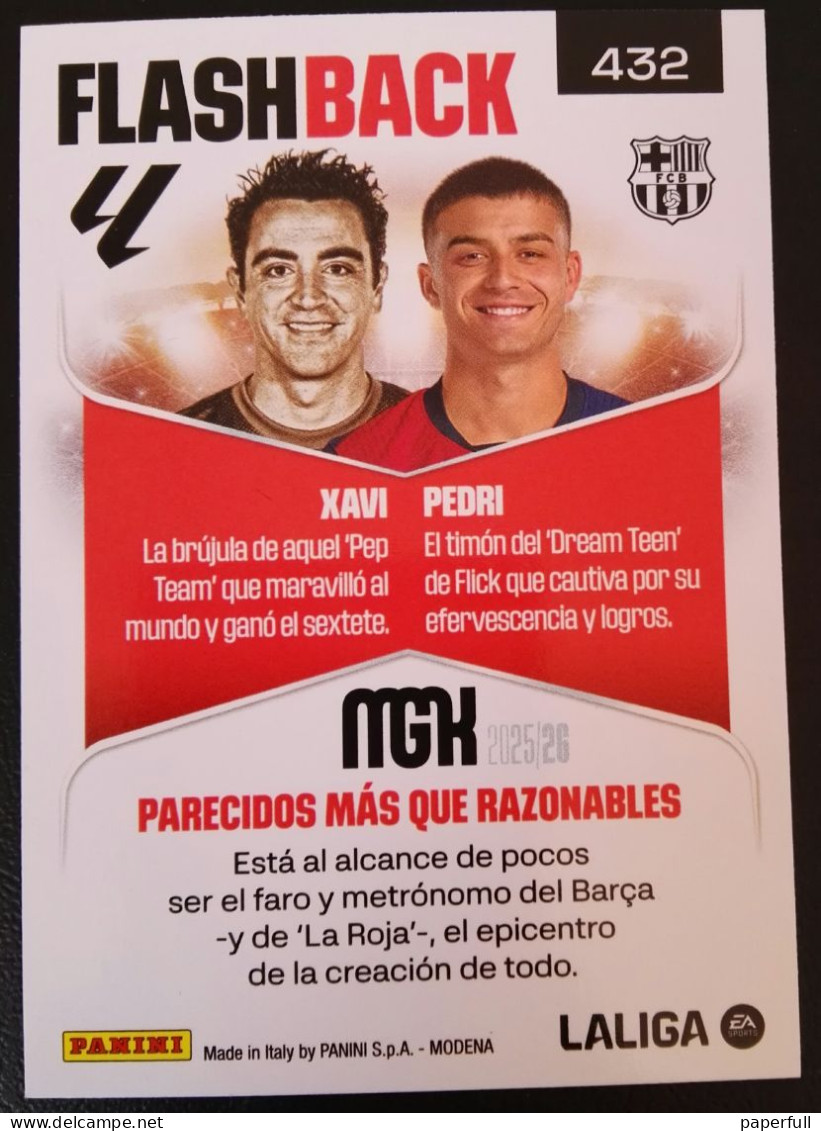 Cromo, Sticker PANINI MGK 2025/26 - Xavi/Pedri, FC Barcelona (FLASHBACK) #432 - Edition Espagnole