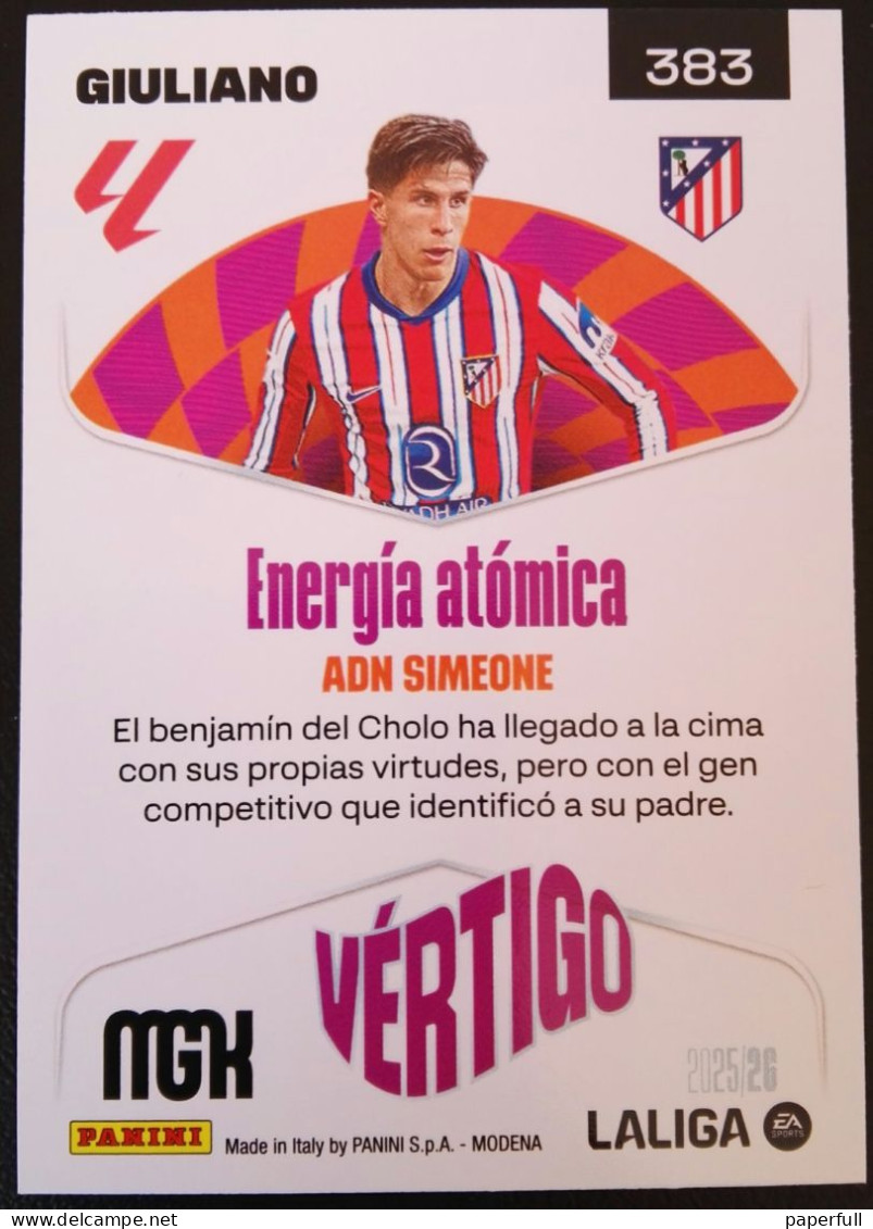 Cromo, Sticker PANINI MGK 2025/26 - Giuliano, Atlético De Madrid (VÉRTIGO) #383 - Edition Espagnole