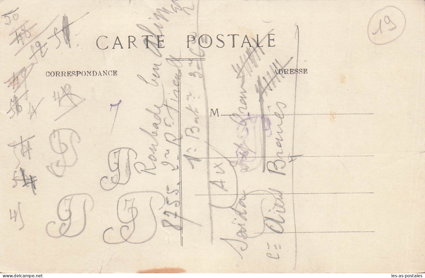 19 UZERCHE VUE GENERALE - Uzerche