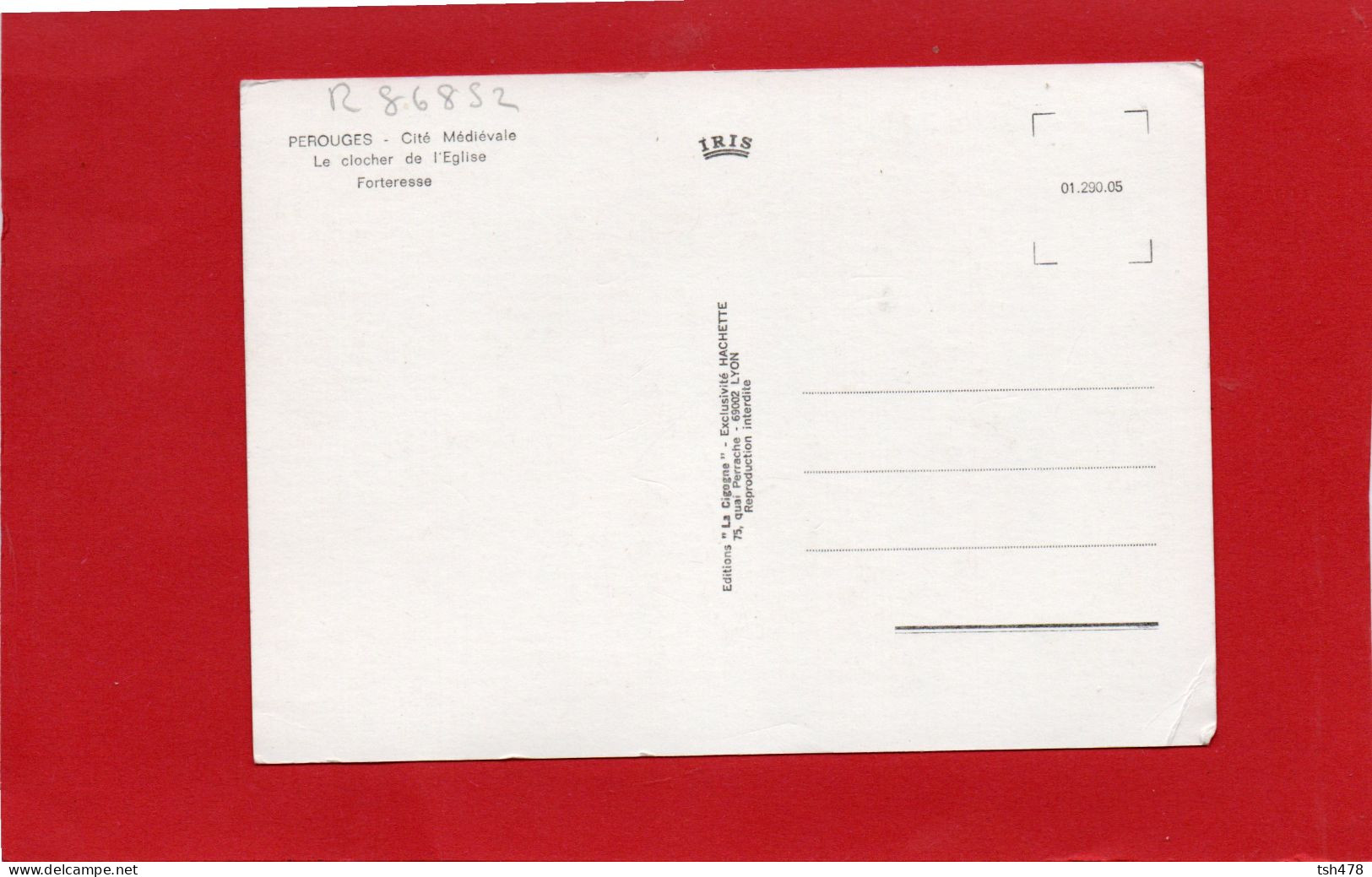 01---PEROUGES--Cité Médiévale---Le Clocher De L'église --Forteresse---voir 2 Scans - Pérouges