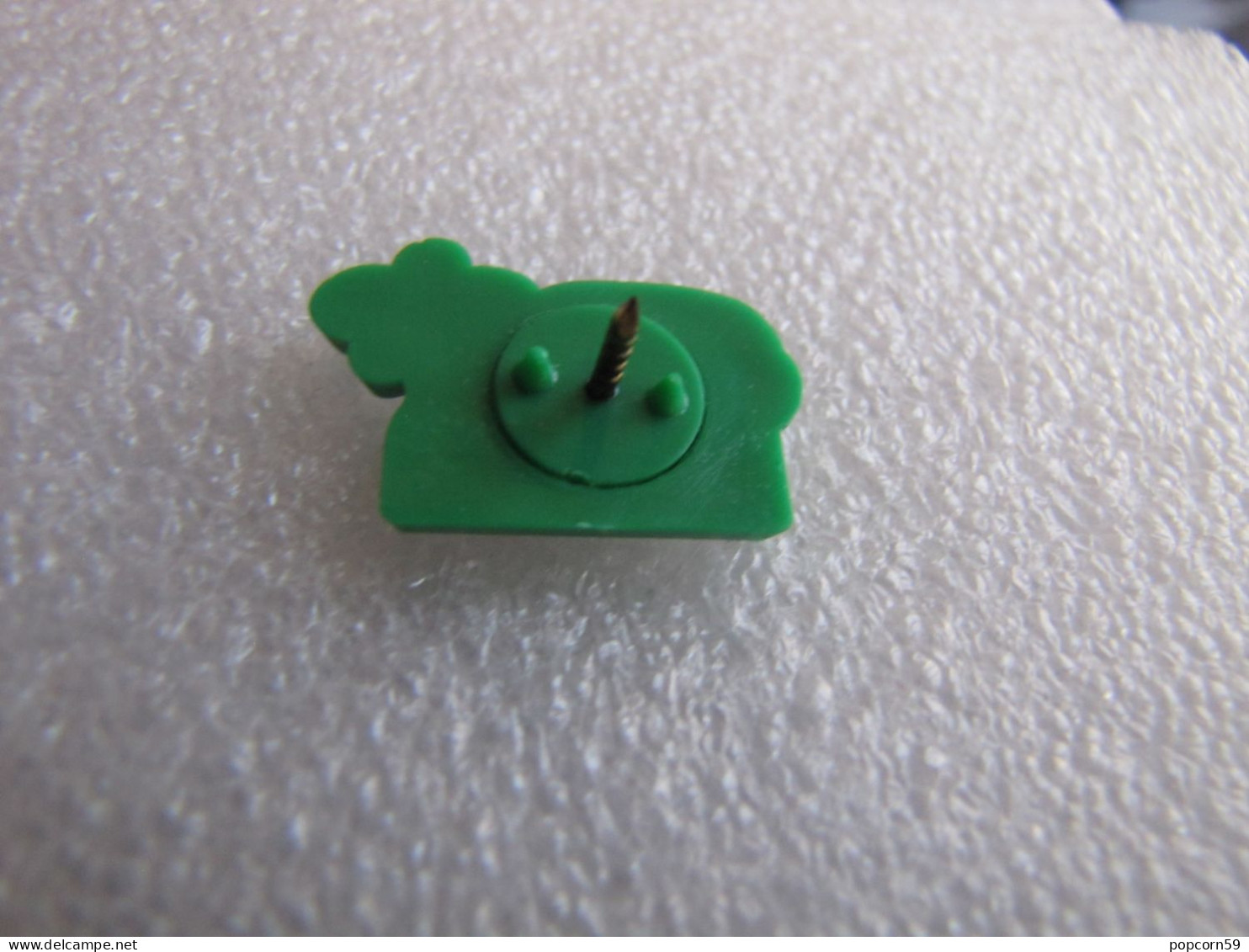 PIN'S   RENAULT  SCENIC  FLEUR - Renault