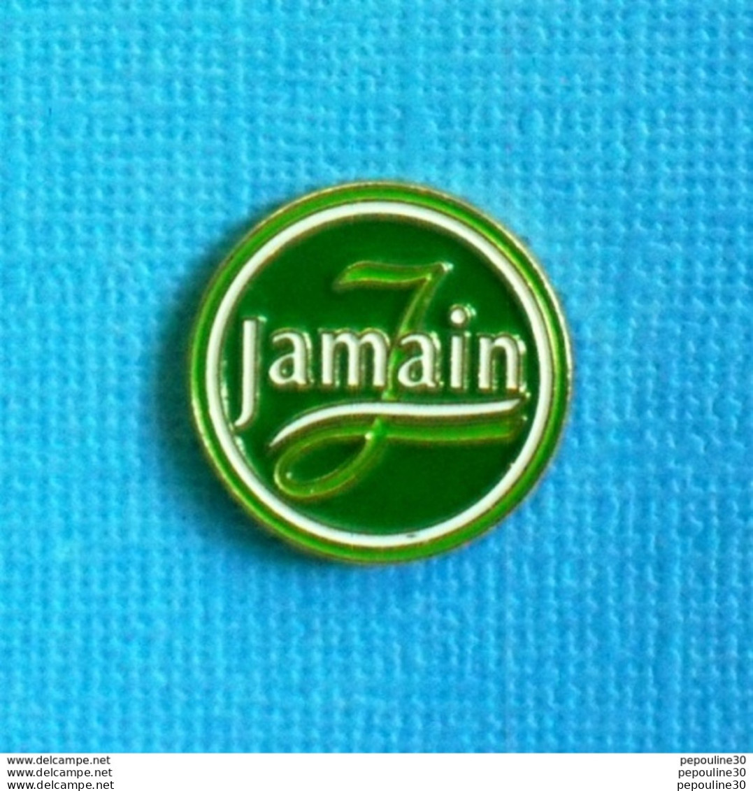 1 PIN'S //   **  JAM J AIN ** - Marques