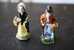 2 FEVES -FIGURINES - PETITS OBJETS DE VITRINE OU DECORATION POUR LA CRECHE -COUPLE - Santons