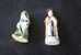 2 FEVES -FIGURINES - PETITS OBJETS DE VITRINE OU DECORATION POUR LA CRECHE -COUPLE - Santons