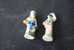 2 FEVES -FIGURINES - PETITS OBJETS DE VITRINE OU DECORATION POUR LA CRECHE -COUPLE - Santons