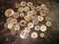 Lot D'anciens Boutons En Nacre, A Trier - Buttons