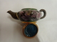 Delcampe - Petite Theiere-cloisonnee -decor Asiatique ? -hauteur Bouchon Compris 6.5cm - Asian Art