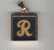 PENDENTIF CARRE - METAL DORE - " R " - Hangers