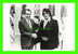 ELVIS PRESLEY & RICHARD NIXON - 1995 AMERICAN POSTCARDS CO - - Artistes