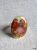 Bague Rétro En Plastique Multicolore Sur Anneau Réglable  Le Cabochon Mesure Environ 25x18x5mm. - Bagues