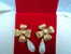 ELIZABETH ARDEN : RED DOORS"   BOUCLES D´OREILLES DS COFFRET VELOURS  LIRE !!! - Miniaturen Flesjes Dame (zonder Doos)