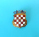 CROATIA ARMY - Large Enamel Official Cap Badge IKOM *  L´armée Croate Esercito Croato Ejército Croata Kroatischen Armee - Landmacht