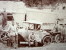 CPA Photo PHOTOGRAPHIE 1918 WWI Militaires 85ème MECANICIENS Automobile RENAULT VOITURE Camion BERLIET Truck CAR - Guerra 1914-18