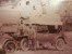 CPA Photo PHOTOGRAPHIE 1918 WWI Militaires 85ème MECANICIENS Automobile RENAULT VOITURE Camion BERLIET Truck CAR - Guerra 1914-18