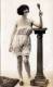 Junge Hübsche Frau In Erotischen Dessous, Nicht Gelaufen Um 1900, Sehr Gute Erhaltung - Mode