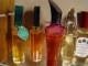 Delcampe - COLLECTION DE 35 MINIATURES PARFUM DANS BELLE VITRINE ( 23  PHOTOS ) - Unclassified