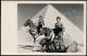 MISS UNIVERS 1954 AND MISS COTTON IN FRONT THE PYRAMID OF CHEOPS AT GUIZEH - Gizeh