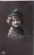 Carte Postale Fantaisie Enfant-Jeune Fille-Young Girl-Child Woman-Kind-VOIR 2 SCANS- - Ritratti