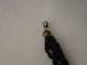 Collier De Minuscules Perles De Verre Noires Et Blanches. - Necklaces/Chains