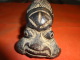 Ancienne Pipe En Terre Cuite Bamoun - Bamun - Anthropomorphe (Cameroun) - Art Africain