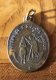 Rare Médaille Catholique Nativité Et Baptème Du Christ. Bronze 30mm X 23mm - Religion & Esotérisme