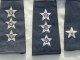 Delcampe - LOT EPAULETTES + INSIGNES IRAK - GUERRE DU GOLFE 1991 - Uniformes