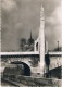 PARIS ET SES MERVAILLES - Le Pont De La TOURNELLE, Statue De SAINTE-GENEVIEVE De LANDOWSKY Et Notre-Dame - 2 Scans - De Seine En Haar Oevers