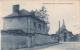 22427 -2cpa RETHONDES LA PLACE ET LE PRESBYTERE.  Ed Hemon, Deux Tirages Différents -bleu -sepia - Rethondes