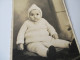 AK / Fotokarte 1910er Jahre Baby / Kleinkind Mit Strickanzug / Mütze Süß!! - Ritratti