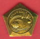 F511 / SPACE - RUSSIA Zond Program Zond 5 Launched 15 September 1968 Zond 6 - 10 November 1968 -  Badge Pin - Space