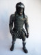 FIGURINE 12 Pouces 32cm - PLANETE DES SINGES - ATTAR Avec Casque - Electronique HASBRO 2001 - Planet Of The Apes