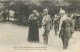 Kaiser Guillaume II Devant  L´Eglise Du  ** Mont-Notre-Dame ** (Aisne) - 17 Juin 1918 - CPA - Voir 2 Scans - Guerra 1914-18