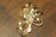 BROCHE VINTAGE  NOEUD  BOUQUET FLEURS TORSADES Et 10 Brillants - Brooches