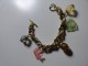 BRACELET A BRELOQUES SIGNE MONTEIL - Armbanden