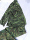 Delcampe - TENUE CAMOUFLEE COMMANDOS MARINE - MODELE ESSAI - Uniformes