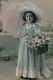 ENFANTS - LITTLE GIRL - MAEDCHEN - Jolie Carte Fantaisie Portrait Fillette Avec Chapeau Ombrelle Et Fleurs - Abbildungen