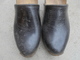 Ancien - Paire De Sabots En Bois Et Cuir Noir - Chaussures