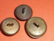 Rare Lot De 3 Anciens Boutons D'uniforme En Laiton PTT P & T Postes Téléphones Et Télégraphes, Lauriers Bouton - Botones