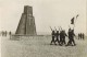 MILITARIA CARTE PHOTO LEGION ETRANGERE DU TCHAD à TUNIS Cérémonie Inauguration Cimetière BIR HAKEIM Défilé Du Drapeau - Monuments Aux Morts