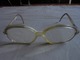 Delcampe - Ancien - Paire De Lunettes De Vue Pour Femme Et Son étui - Vintage - Années 70 - Glasses