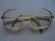 Delcampe - Ancien - Paire De Lunettes De Vue Pour Femme Et Son étui - Vintage - Années 70 - Glasses