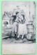 Cpa Precurseur Litho Illustrateur SCOLIK Couple Folklore Homme Fouet Puit Voyagé 1902 Timbre Cachet Arlon Messancy - Scolik, Charles