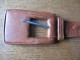 Ceinture Neuve  En Cuir Marron  Souple   Boucle Gainée Cuir  TBE Années 1950 - Belts & Buckles