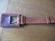 Ceinture Neuve  En Cuir Marron  Souple   Boucle Gainée Cuir  TBE Années 1950 - Belts & Buckles