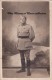 CPA CARTE PHOTO MILITAIRE 13 EME REGIMENT 2139 - Personen