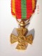 Médaille Croix Du Combattant Volontaire De 1939-1945 En Réduction Diam.12 Mm - - Très Bon ét - Autres & Non Classés