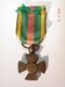 Médaille Croix Du Combattant Volontaire De 1914-1918 En Réduction Diam.12 Mm - Bon état. - Otros & Sin Clasificación
